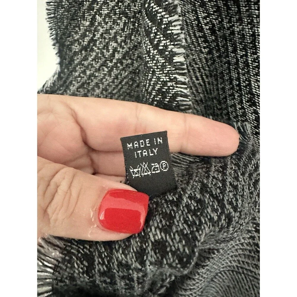 PIQUADRO Men's Wool Scarf Made in Italy Black Grey